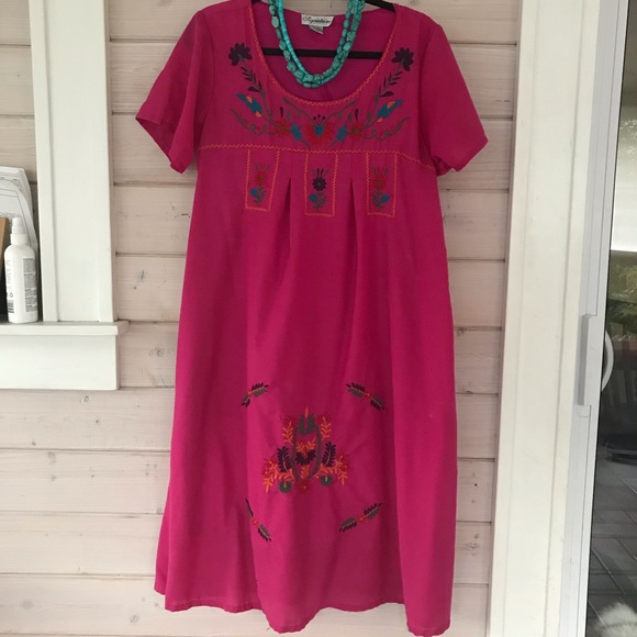 Mexican Embroidered casual dress - Picture 2 of 5